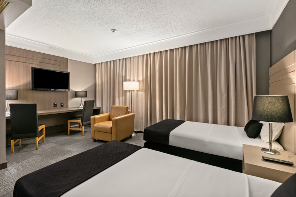 Com brasileiros preferindo avião ao ônibus, hotéis próximos a aeroportos ganham destaque