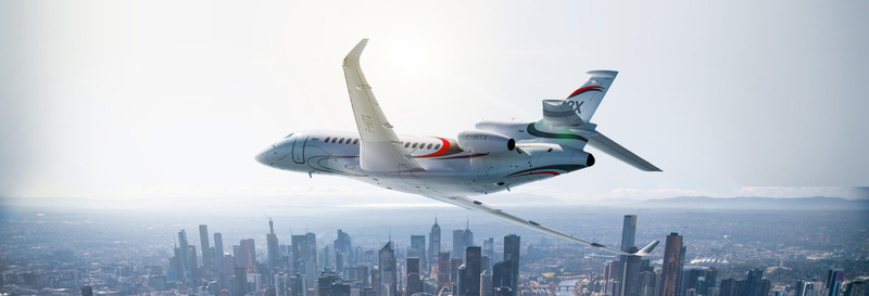 Falcon 8X e 2000 LXS foram atrações na abertura do Catarina Aviation Show