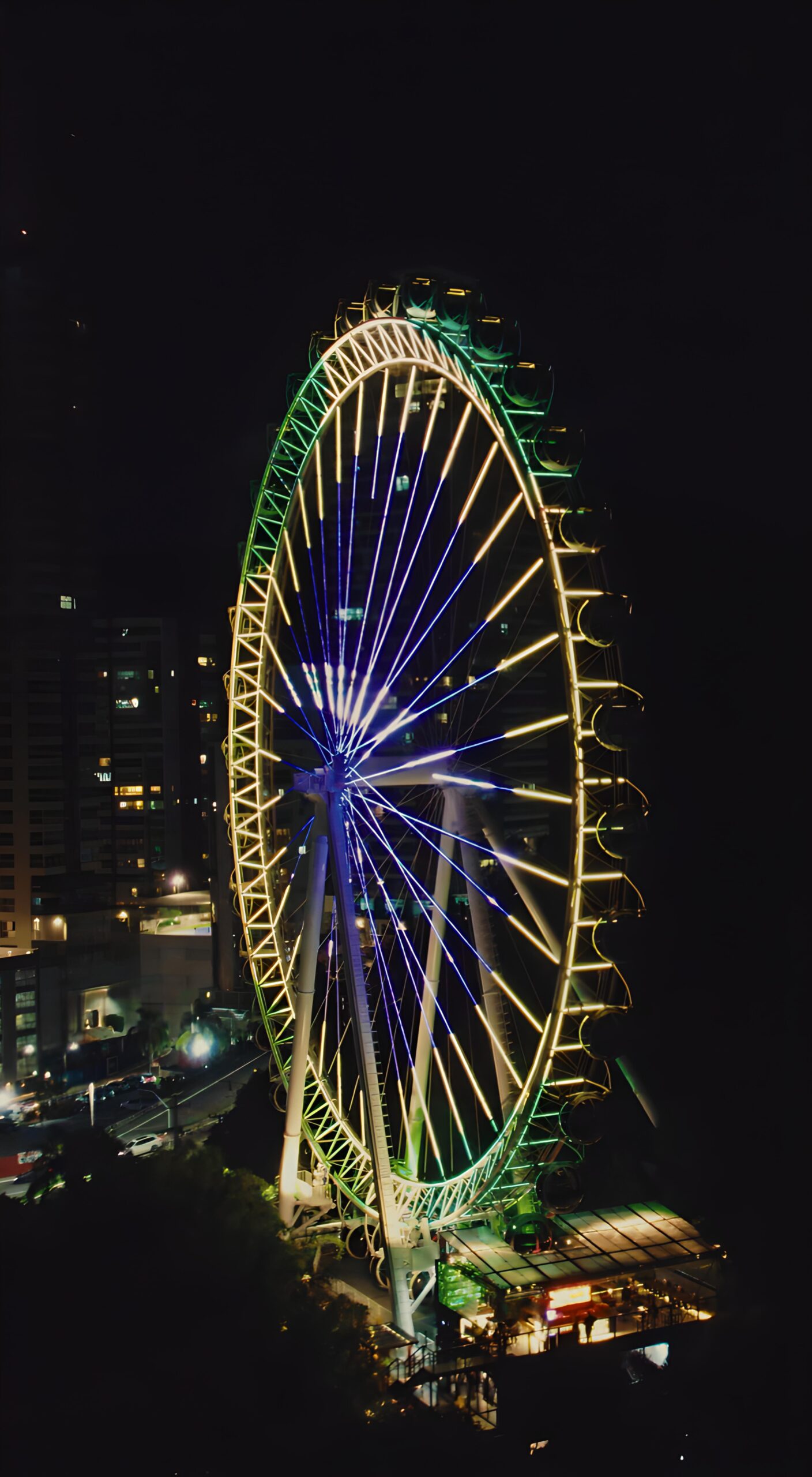 A trajetória de Ayrton Senna tem um novo destino: Balneário Camboriú ganha programação especial com Esquadrilha da Fumaça e balonismo para celebrar lançamento do Senna Tower